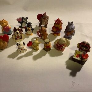 Assorted Hallmark Valentine Merry Miniatures 15 Pieces Various Years